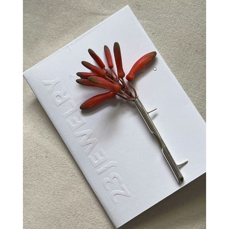 🌷A Kind Brooch - Every bloom tells a different story.